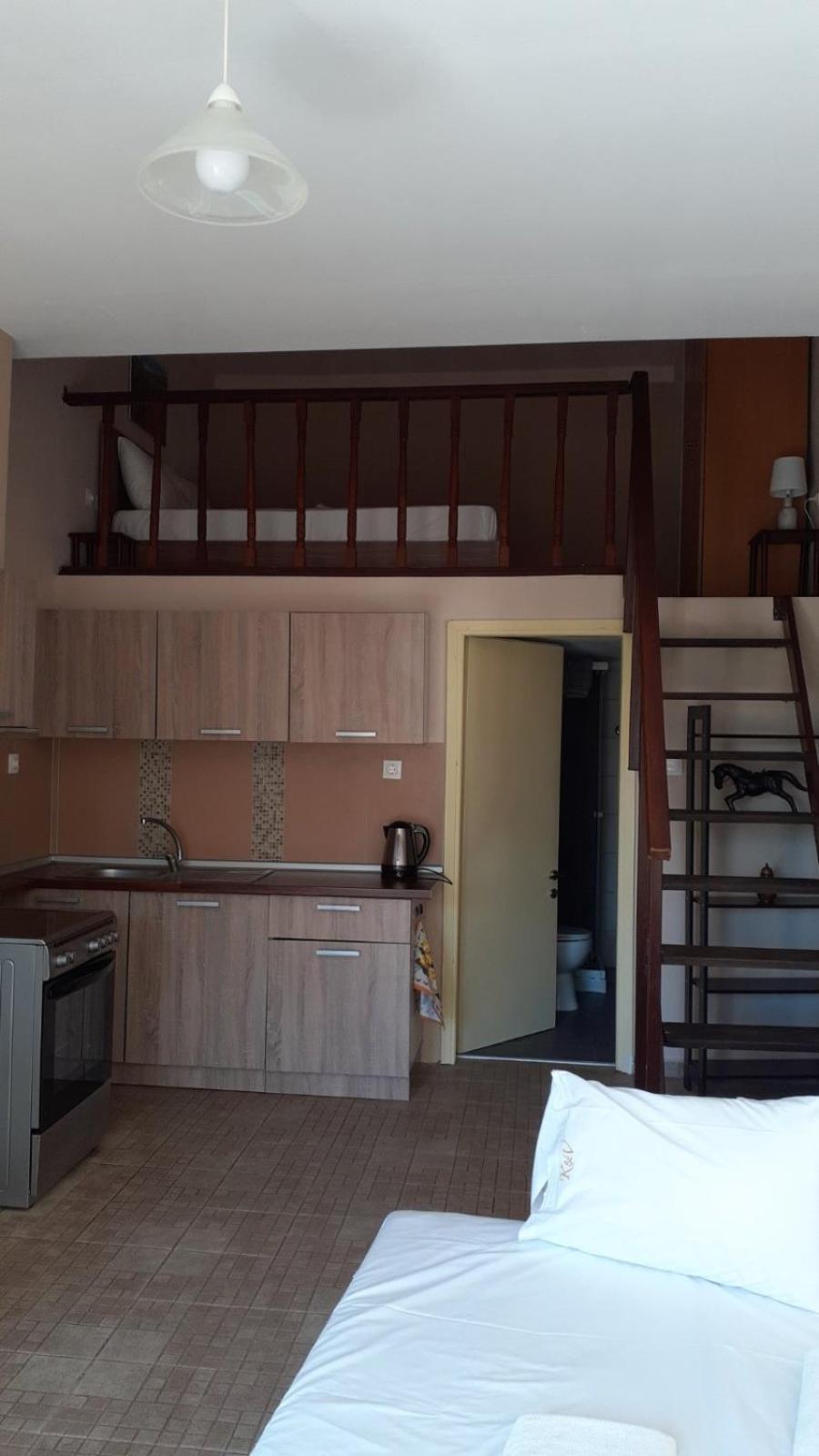 K&V Apartments 네아 미카니오나 외부 사진